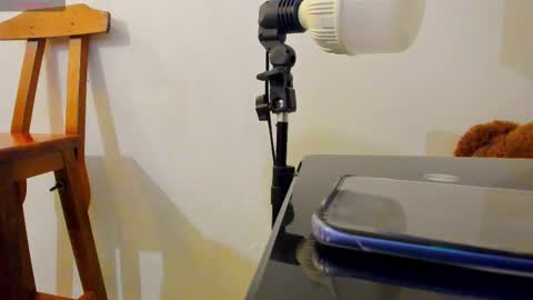 Snapshot of hathor_01 chatting on 11/30/25, 09:57 HATHOR OLD online show from 11/30/25, 09:57