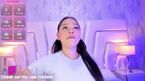 Snapshot of hatsajones chatting on 03/07/26, 04:09 hatsajones online show from 03/07/26, 04:09