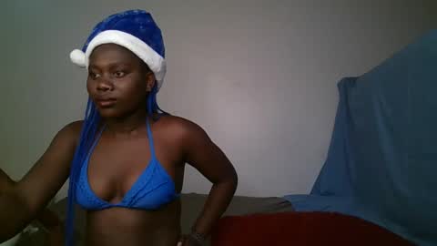 Snapshot of havanna_p chatting on 12/14/24, 10:07 Havanna online show from 12/14/24, 10:07