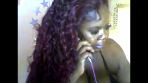 Snapshot of hawtchoc37 chatting on 10/21/25, 02:18 hawtchoc37 online show from 10/21/25, 02:18
