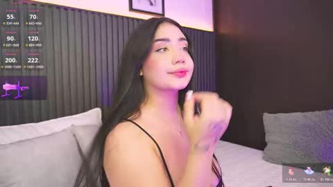 haylie  See you tonight at 8pm Colombia time online show from 11/16/25, 03:45