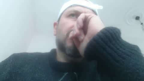 Snapshot of hayal758 chatting on 02/09/25, 11:25 hayal758 online show from 02/09/25, 11:25