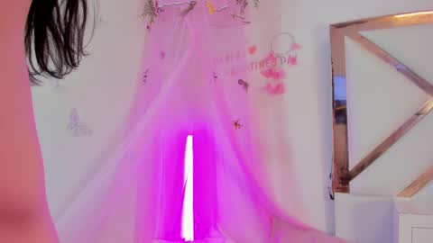 Hayami  online show from 03/12/25, 06:33