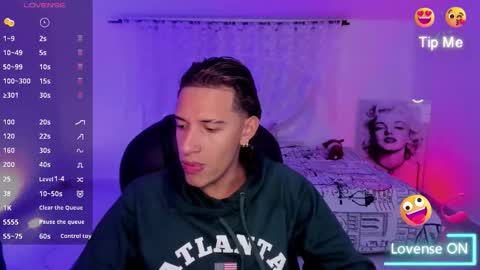 Hayen Boy online show from 12/17/25, 03:12