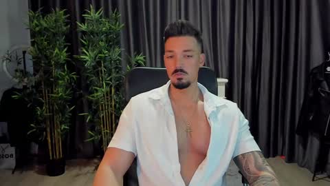 Snapshot of haydenspears chatting on 02/02/25, 07:41 HaydenSpears online show from 02/02/25, 07:41