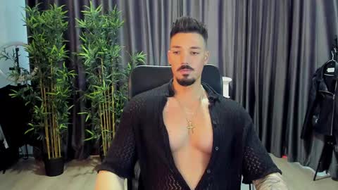 Snapshot of haydenspears chatting on 02/16/25, 10:54 HaydenSpears online show from 02/16/25, 10:54