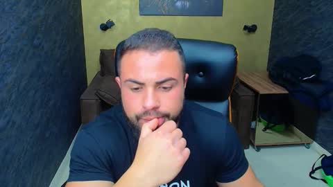 HayesWood online show from 10/27/25, 05:33