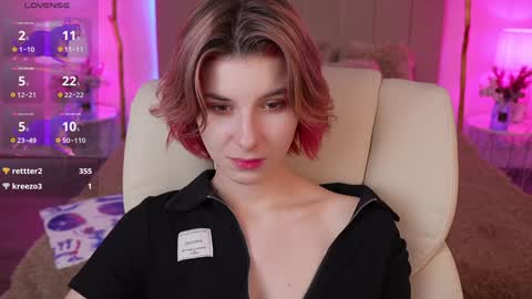 Snapshot of haylaamber chatting on 12/08/24, 11:08 haylaamber online show from 12/08/24, 11:08