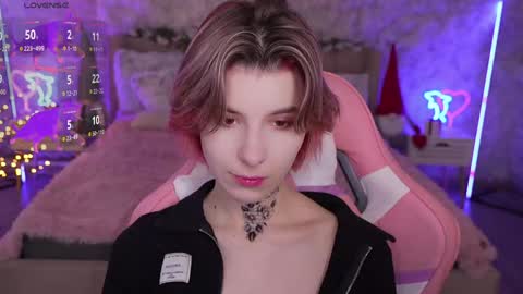 Snapshot of haylaamber chatting on 12/17/24, 07:18 haylaamber online show from 12/17/24, 07:18