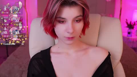 Snapshot of haylaamber chatting on 01/09/25, 10:52 haylaamber online show from 01/09/25, 10:52