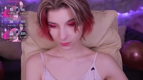 Snapshot of haylaamber chatting on 02/15/25, 02:11 haylaamber online show from 02/15/25, 02:11