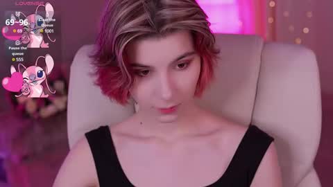 Snapshot of haylaamber chatting on 02/28/25, 02:09 haylaamber online show from 02/28/25, 02:09