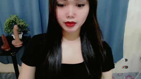 Snapshot of haylee_slut chatting on 01/06/25, 01:42 haylee online show from 01/06/25, 01:42