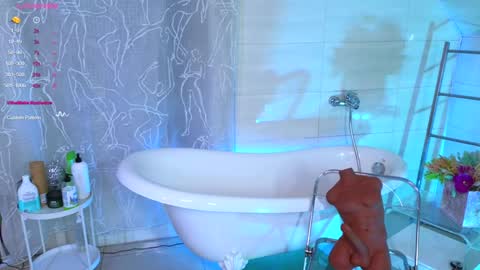 Hayle online show from 01/12/25, 07:53