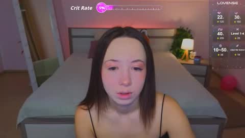 Hayle online show from 10/14/25, 02:23