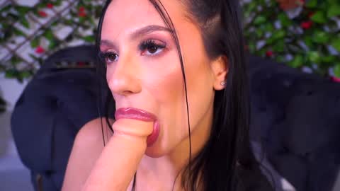 Haylie online show from 12/21/24, 02:26