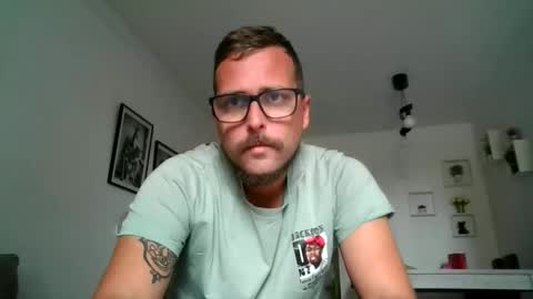 Snapshot of haze_john chatting on 03/03/26, 11:27 haze_john online show from 03/03/26, 11:27