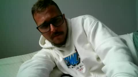 Snapshot of haze_john chatting on 03/07/26, 03:09 haze_john online show from 03/07/26, 03:09