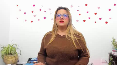 hazel online show from 10/04/25, 10:13