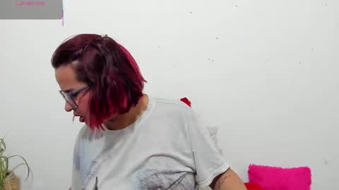 hazel online show from 04/24/26, 09:56