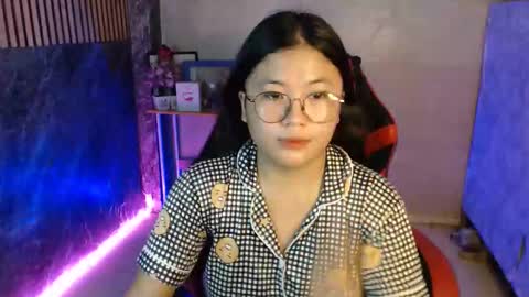 Snapshot of hazel_joy chatting on 09/09/25, 03:39 hazel_joy online show from 09/09/25, 03:39