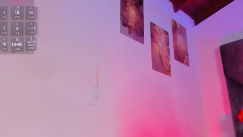 Snapshot of hazel_shy chatting on 02/20/25, 11:43 Im Hazel online show from 02/20/25, 11:43