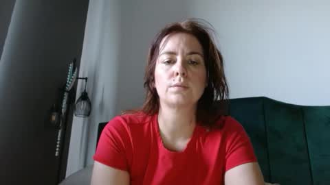 Hazel online show from 11/17/25, 04:57