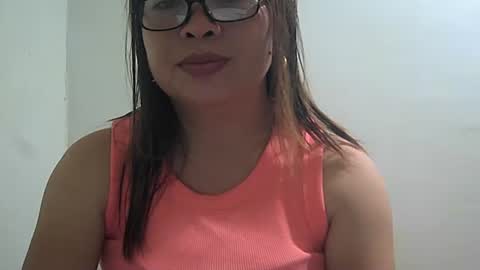 Snapshot of hazeldhane chatting on 02/07/25, 06:56 hazeldhane online show from 02/07/25, 06:56