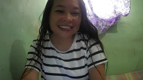 Snapshot of hazeldhane chatting on 07/27/26, 02:40 hazeldhane online show from 07/27/26, 02:40