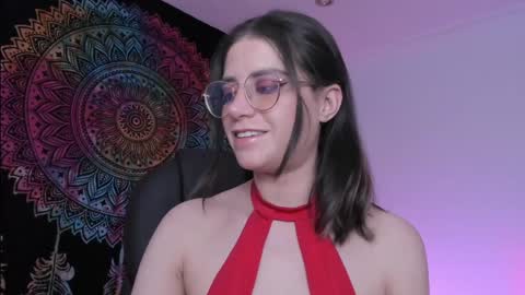 Snapshot of hazelkush00 chatting on 01/13/25, 10:56 HazelKush online show from 01/13/25, 10:56