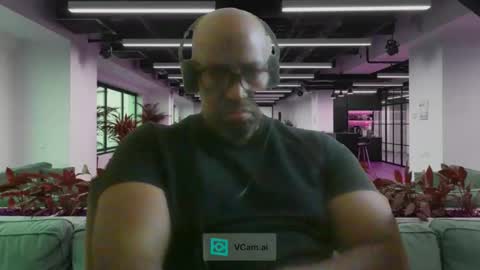 Snapshot of hb1121 chatting on 02/26/25, 08:04 Popcorn online show from 02/26/25, 08:04
