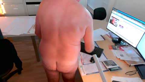 Snapshot of hb2283 chatting on 09/24/25, 07:23 h babe online show from 09/24/25, 07:23