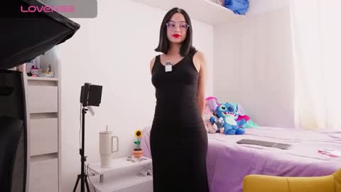 Snapshot of hearmymoans_18 chatting on 03/13/26, 03:07 hearmymoans_18 online show from 03/13/26, 03:07