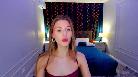 heartedlove_1 online show from 11/10/25, 04:33