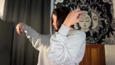 Snapshot of heather_creamycum24 chatting on 01/18/26, 02:21 imani rowe online show from 01/18/26, 02:21