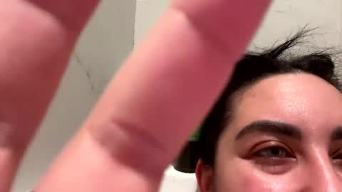 Snapshot of heatwavee chatting on 01/11/25, 11:56 heatwavee online show from 01/11/25, 11:56