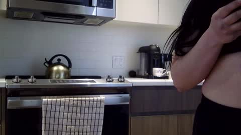 Snapshot of heatwavee chatting on 01/30/25, 02:15 heatwavee online show from 01/30/25, 02:15