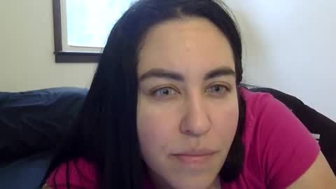 Snapshot of heatwavee chatting on 01/06/26, 01:59 heatwavee online show from 01/06/26, 01:59