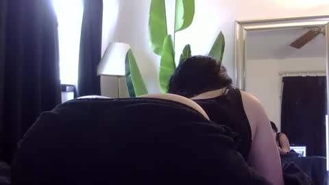 Snapshot of heatwavee chatting on 03/20/26, 05:51 heatwavee online show from 03/20/26, 05:51