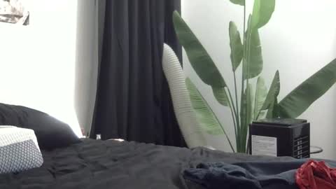 heatwavee online show from 05/13/26, 02:53