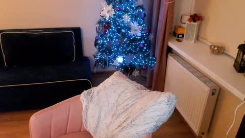 Snapshot of heaven_chloe chatting on 01/30/25, 08:10 Heaven girl online show from 01/30/25, 08:10