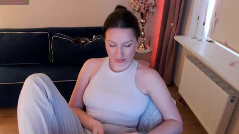 Heaven girl online show from 04/29/26, 01:26