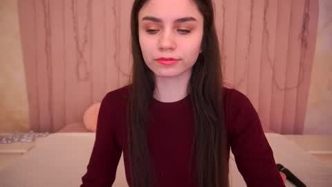 Snapshot of heavenelle chatting on 02/03/26, 07:02 heavenelle online show from 02/03/26, 07:02