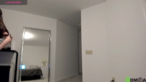 Helen online show from 02/01/25, 03:08