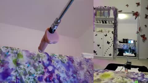 Helen online show from 09/30/25, 12:59