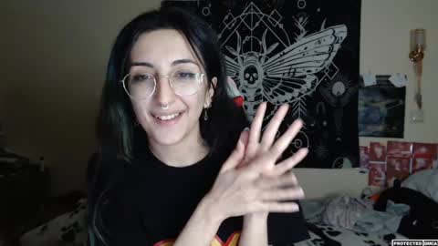 Snapshot of heavenlycreature chatting on 01/02/25, 02:33 Diana online show from 01/02/25, 02:33