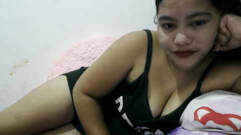 heavenlyeyes69 online show from 02/23/25, 08:11