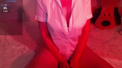 Snapshot of heavenlykiss chatting on 01/26/25, 09:29 Chani online show from 01/26/25, 09:29