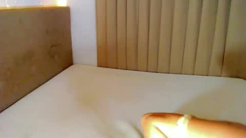 Snapshot of heavenlypleasurexx chatting on 04/10/26, 01:27 HEAVEN online show from 04/10/26, 01:27