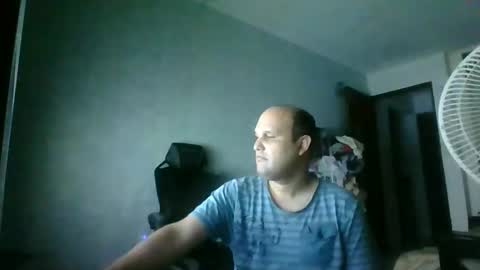 Snapshot of heavy_rebellxc chatting on 11/01/25, 03:52 Heavy Rebell online show from 11/01/25, 03:52